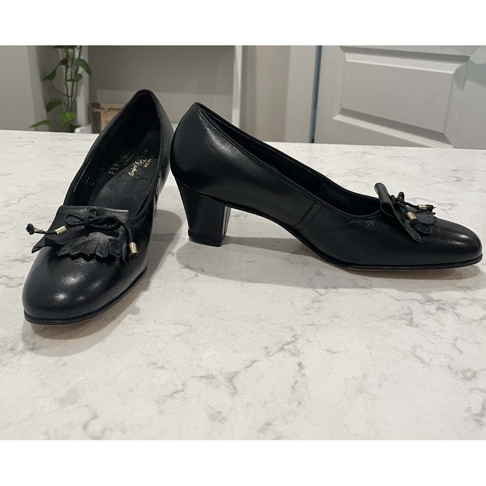 Vintage FSP  MUSEBECK Women's Black‎ Mary Jane Pumps Size 7 USA